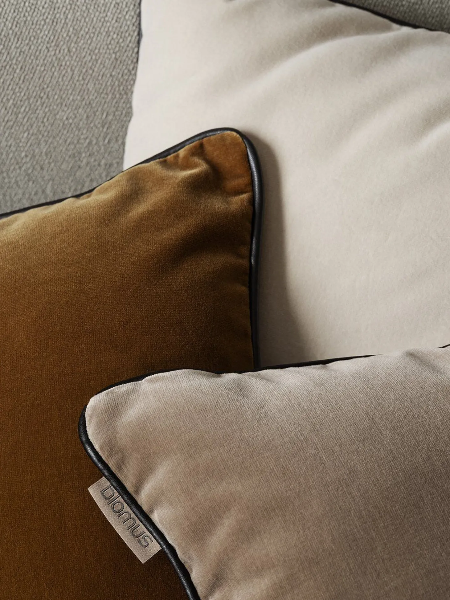 Blomus - Cushion Cover - 40 x 40 cm - Tan - VELVET