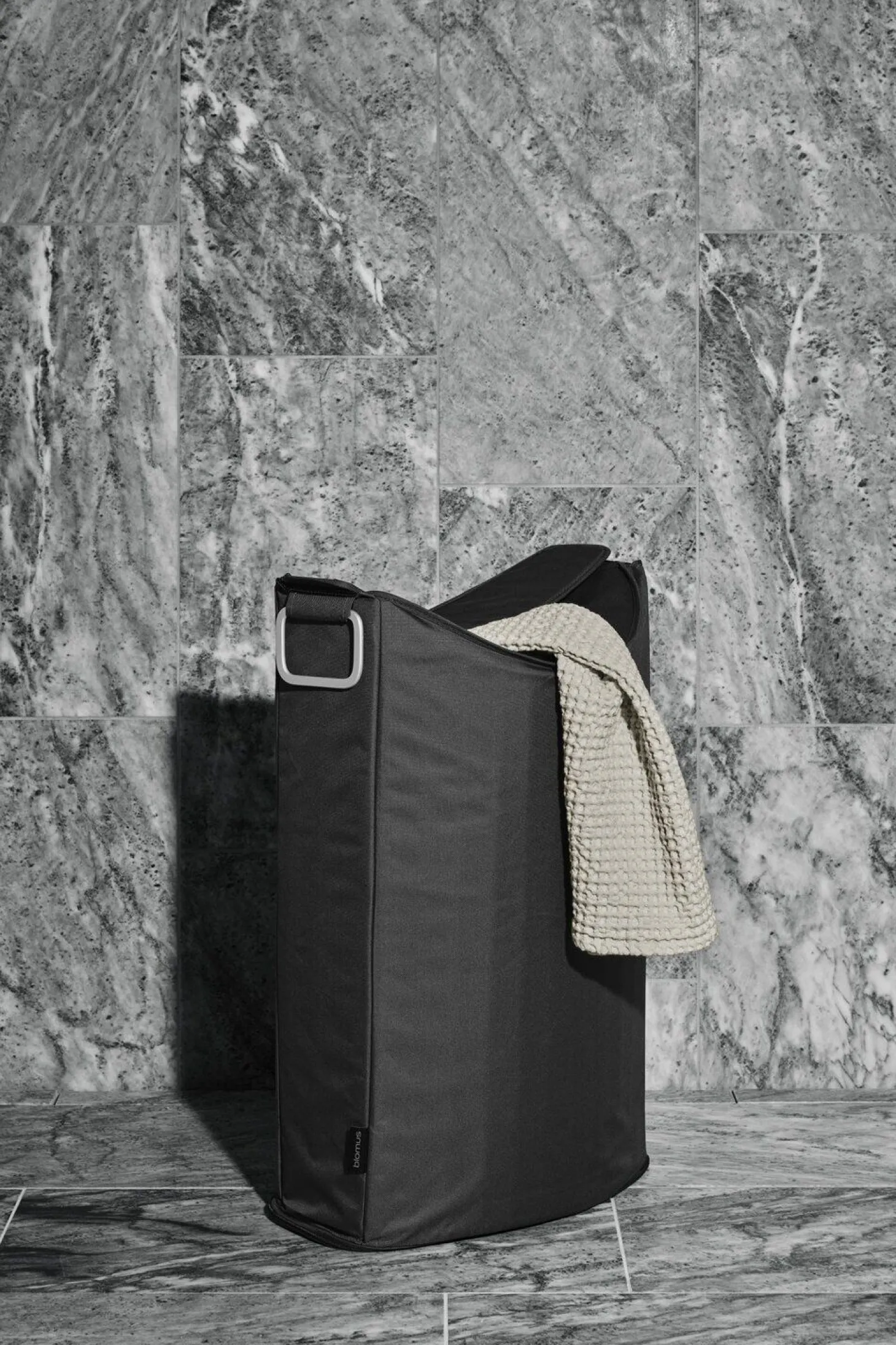 Blomus - Laundry Bin - Sand - FRISCO
