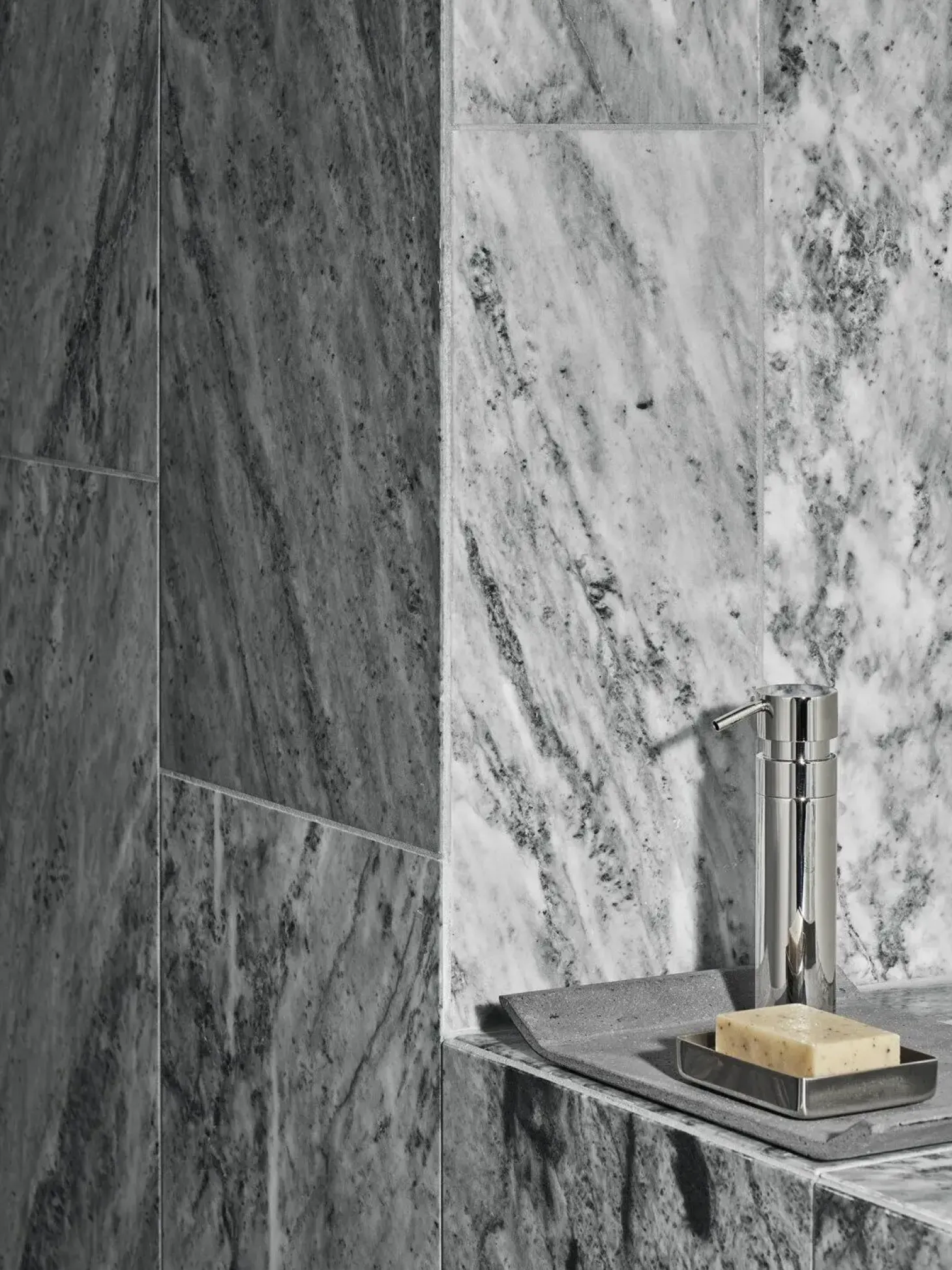 Blomus - Wall - polished - NEXIO