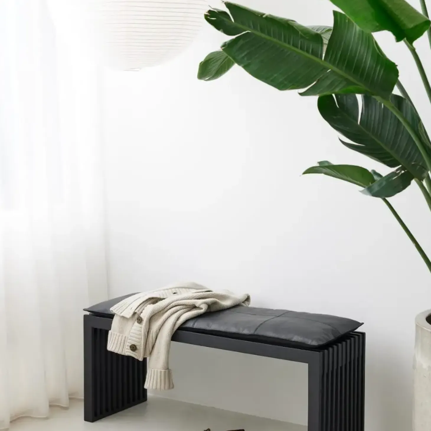 Cinas - Rib bænk 104x35cm mahogni mat sort