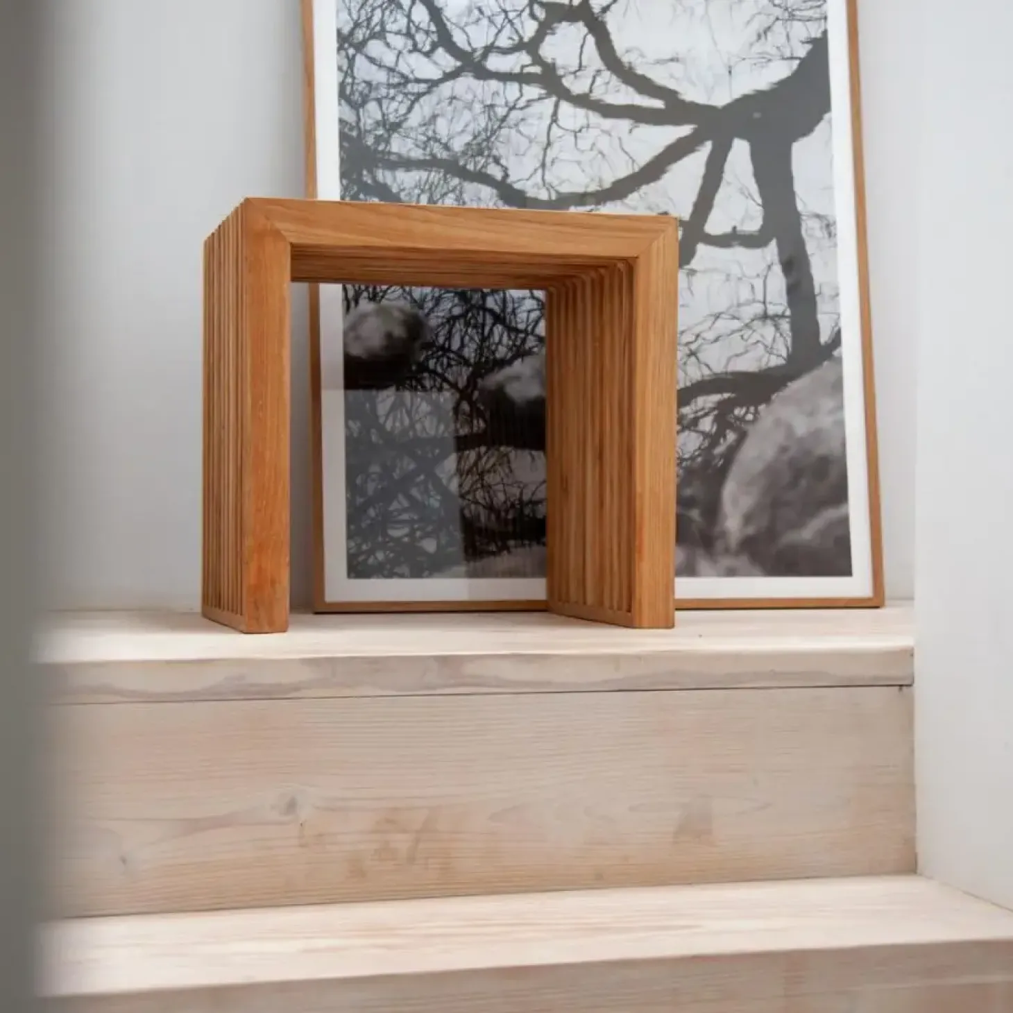 Cinas - Rib skammel 45x35cm teak