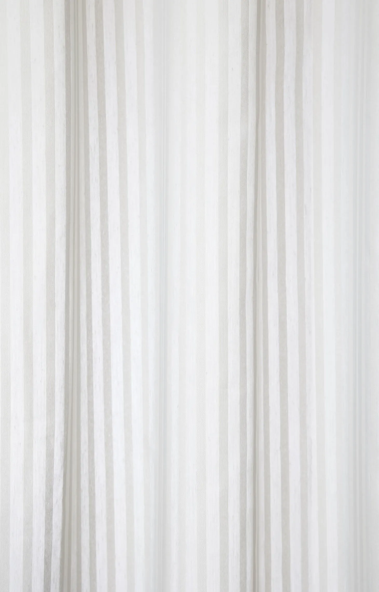 Compliments - Badeforhæng - Lines shower curtain w/eyelets 220 cm - Lys grå