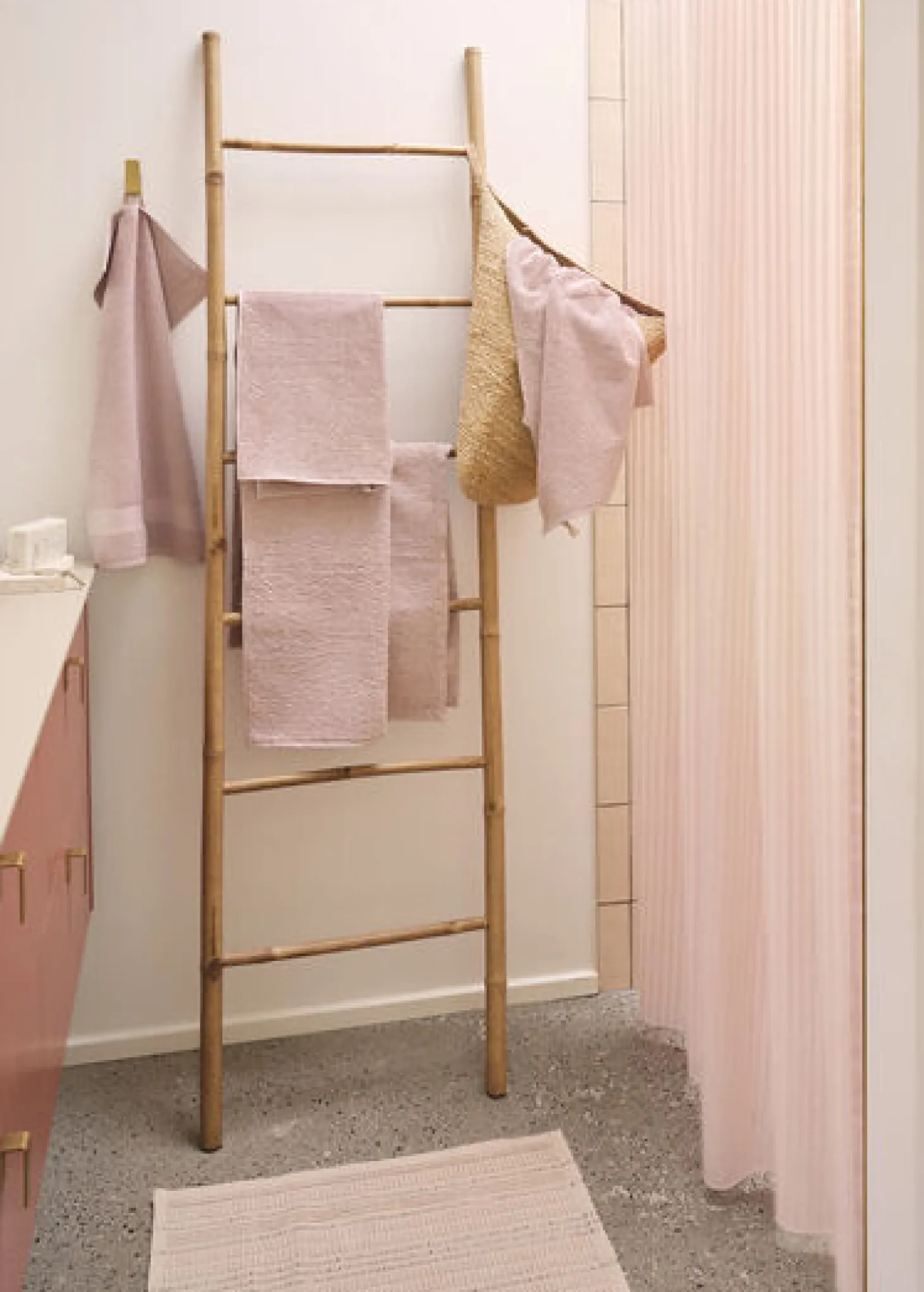 Compliments - Badeforhæng - Lines shower curtain w/tape 220 cm - Rose