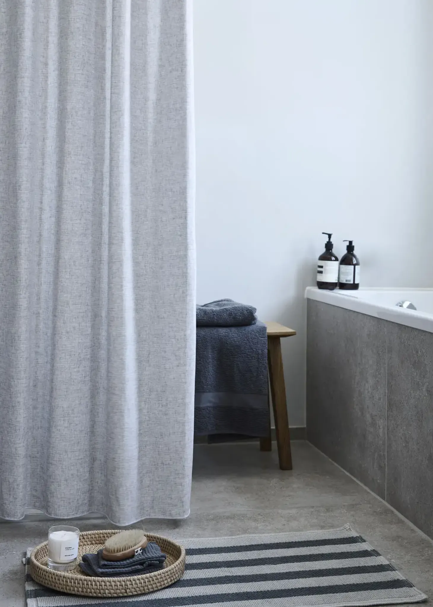 Compliments - Badeforhæng - Lino shower curtain w/tape 200 cm - Grå