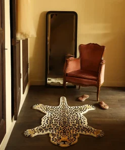 Doing Goods - Lilly Leopard Gulvtæppe - Large - brun