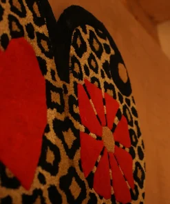 Doing Goods - Looney Leopard Butterfly Gulvtæppe - Large