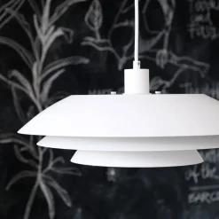 Dyberg Larsen - DL45 pendel Lampe - Mat hvid, 45 cm x 13 cm