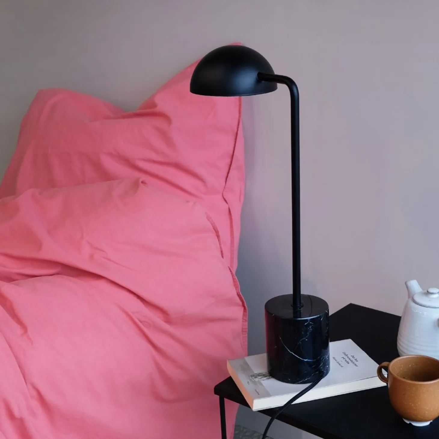 Dyberg Larsen - Marble bordlampe