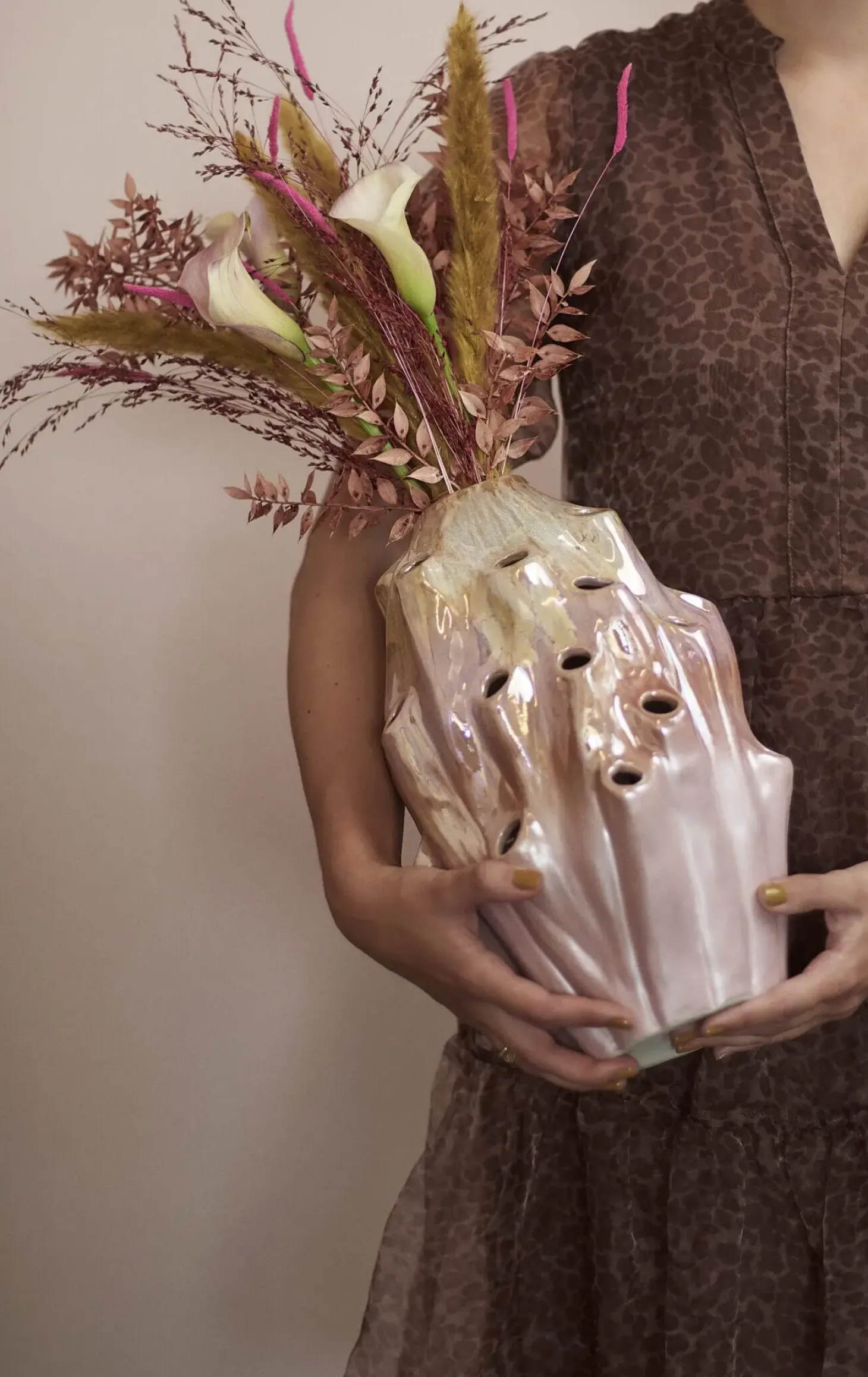 Eden Outcast - Lava vase L - Rose - H 33 cm