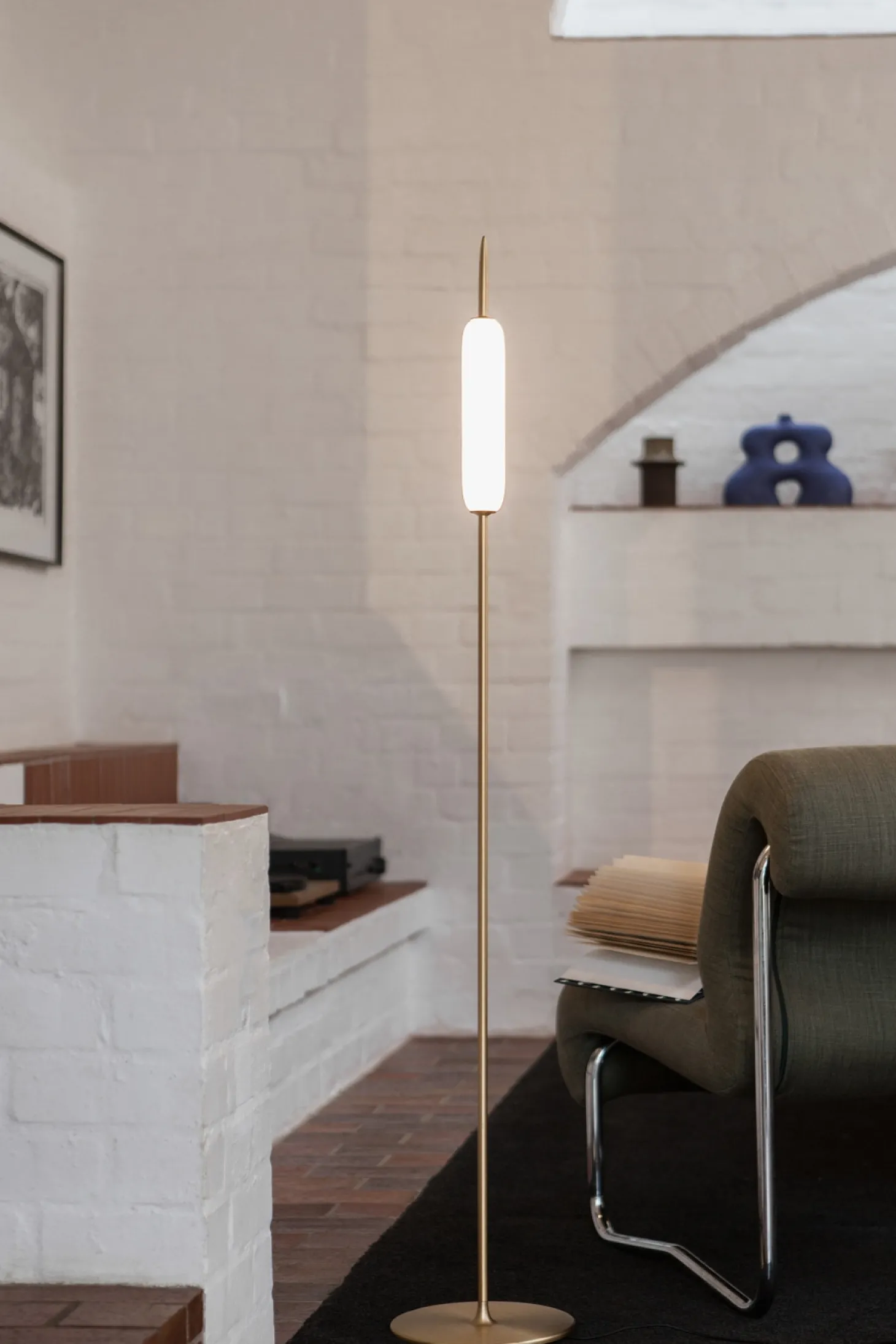 Ekta Living - Gulvlampe - Dunhammer - Pale Brass