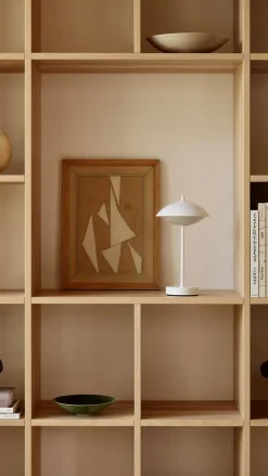 Fritz Hansen - Bordlampe - Musling™ Portable - Grå
