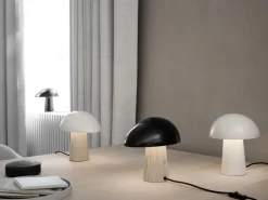 Fritz Hansen - Bordlampe - Night Owl - Hvid