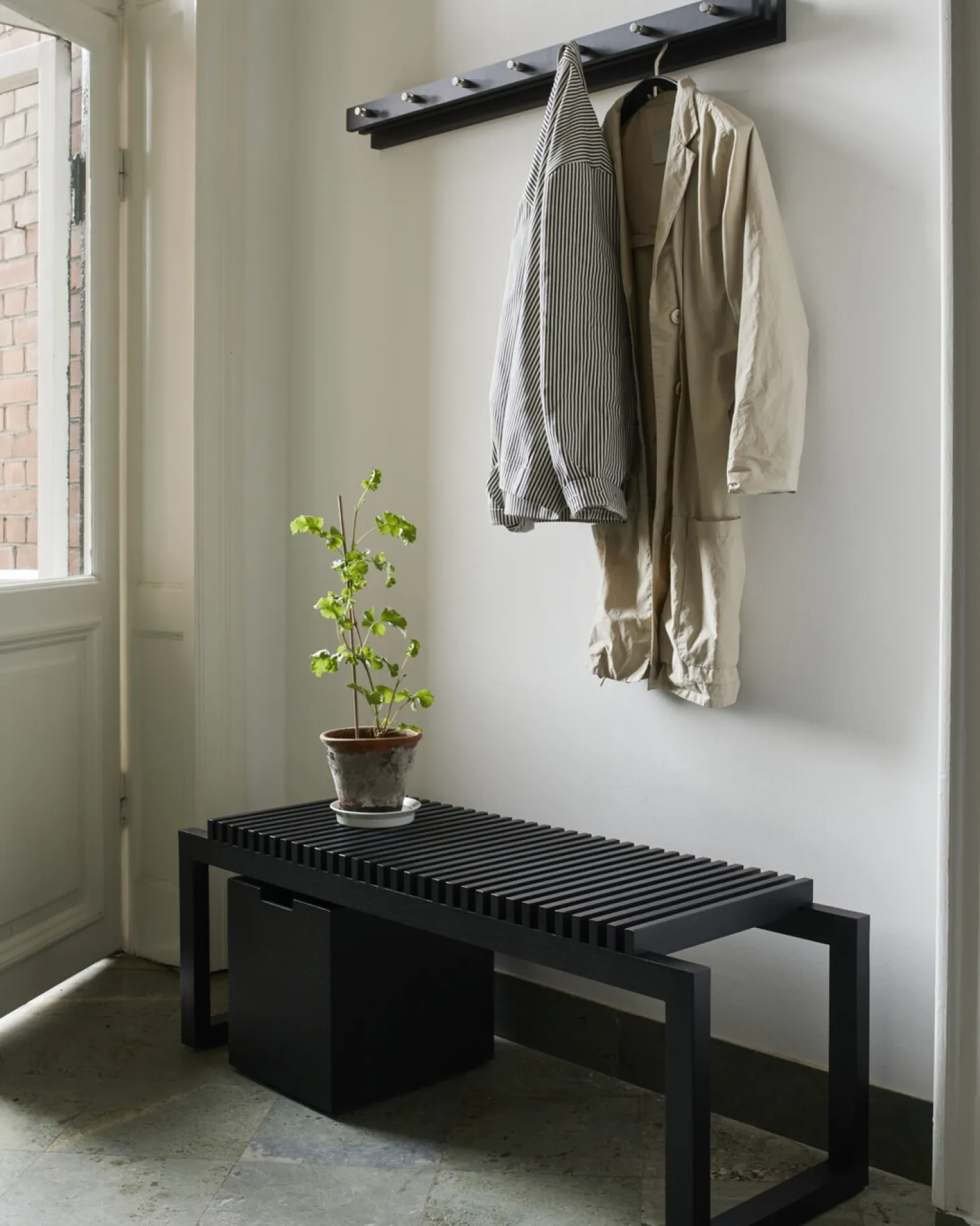 Fritz Hansen - Cutter Box - High - Sort eg