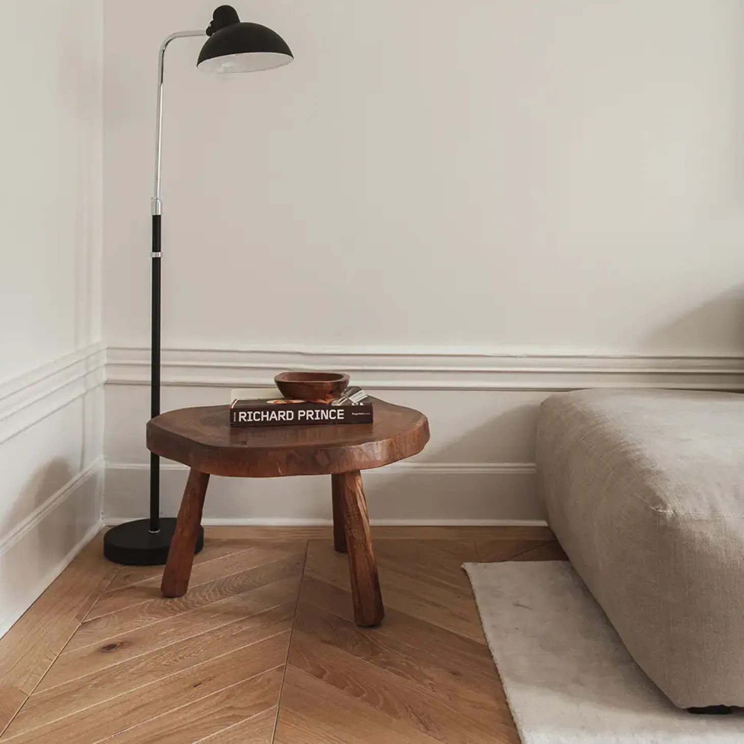 Fritz Hansen - Kaiser Idell 6580-F - Gulvlampe - Mat sort