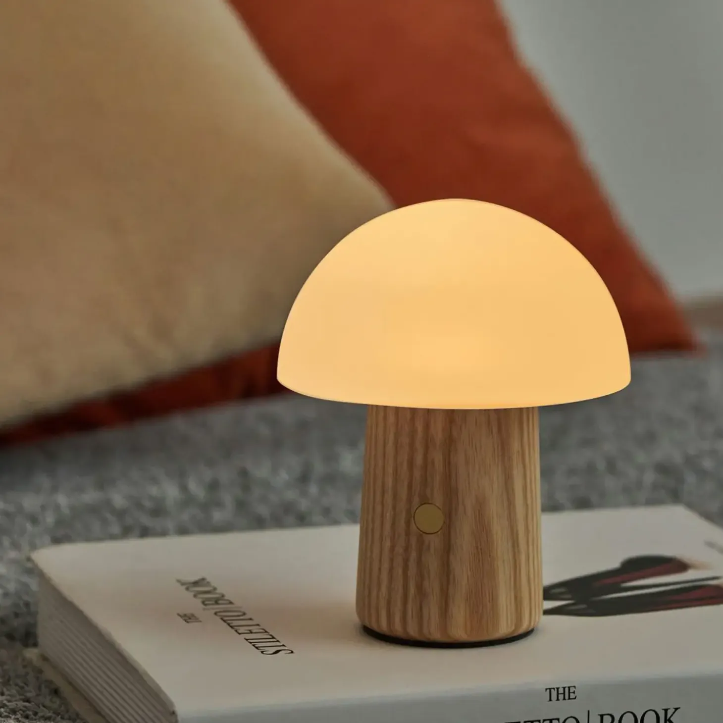 Gingko - Alice Mushroom Lamp - Mini - White Ash Wood