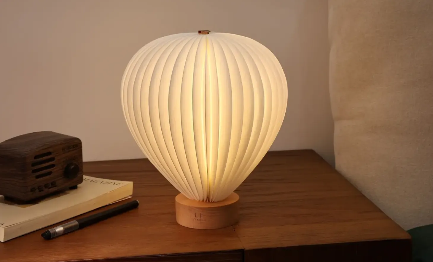 Gingko - Bordlampe - Aeris Light - Bøg