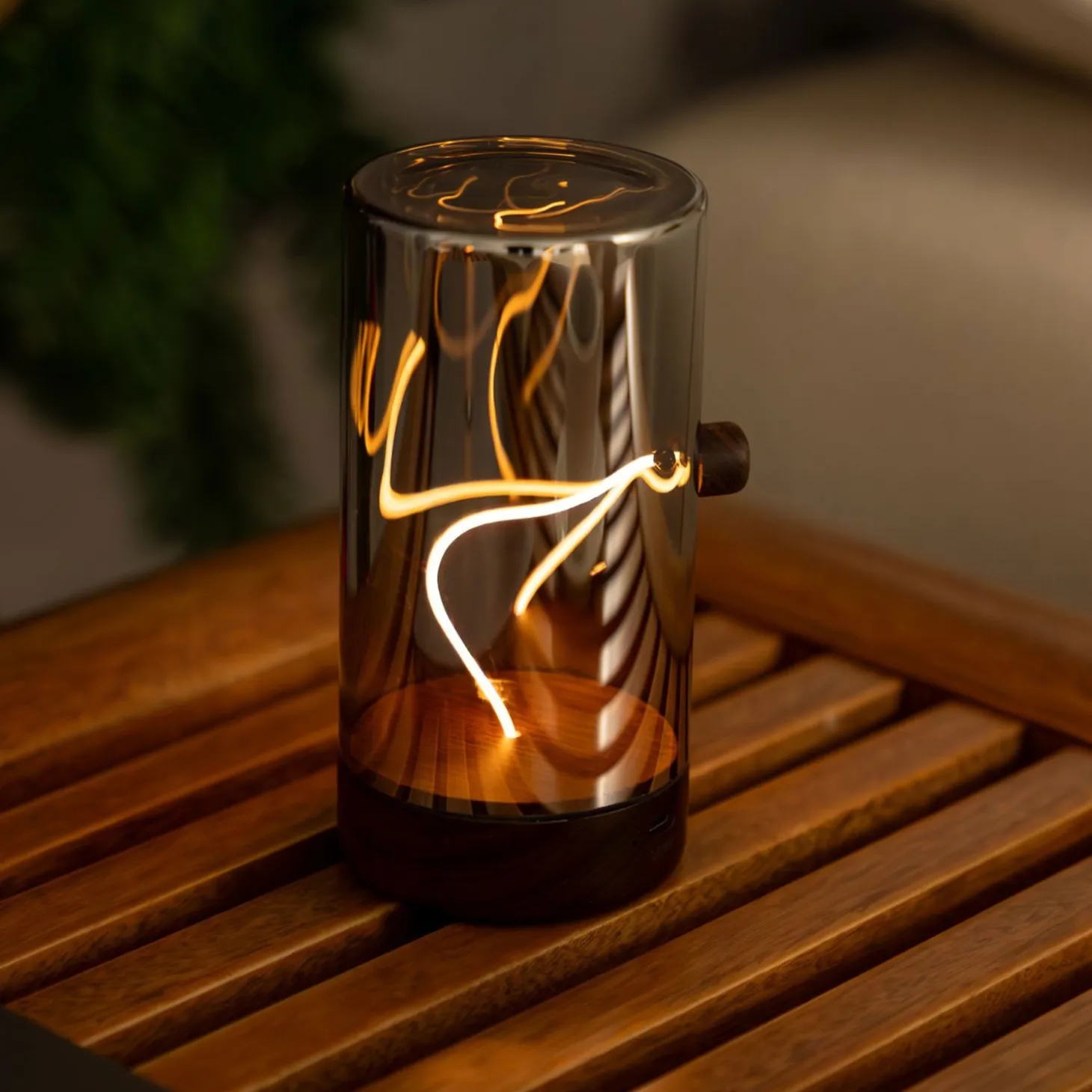 Gingko - Bordlampe - Solis Drift Light - Valnød