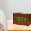 Gingko - Brick Click Clock Walnut / Green LED