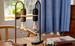 Gingko - Evaro Lightbulb Lamp Black
