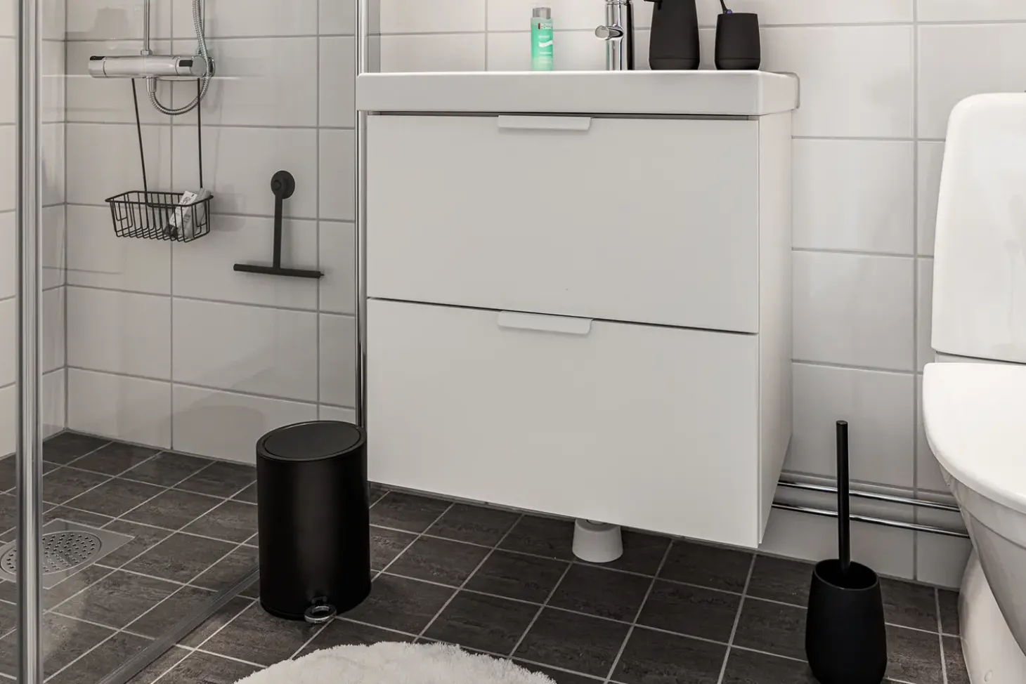 Habo - Toiletspand - Blossom - Sort - H: 26 cm