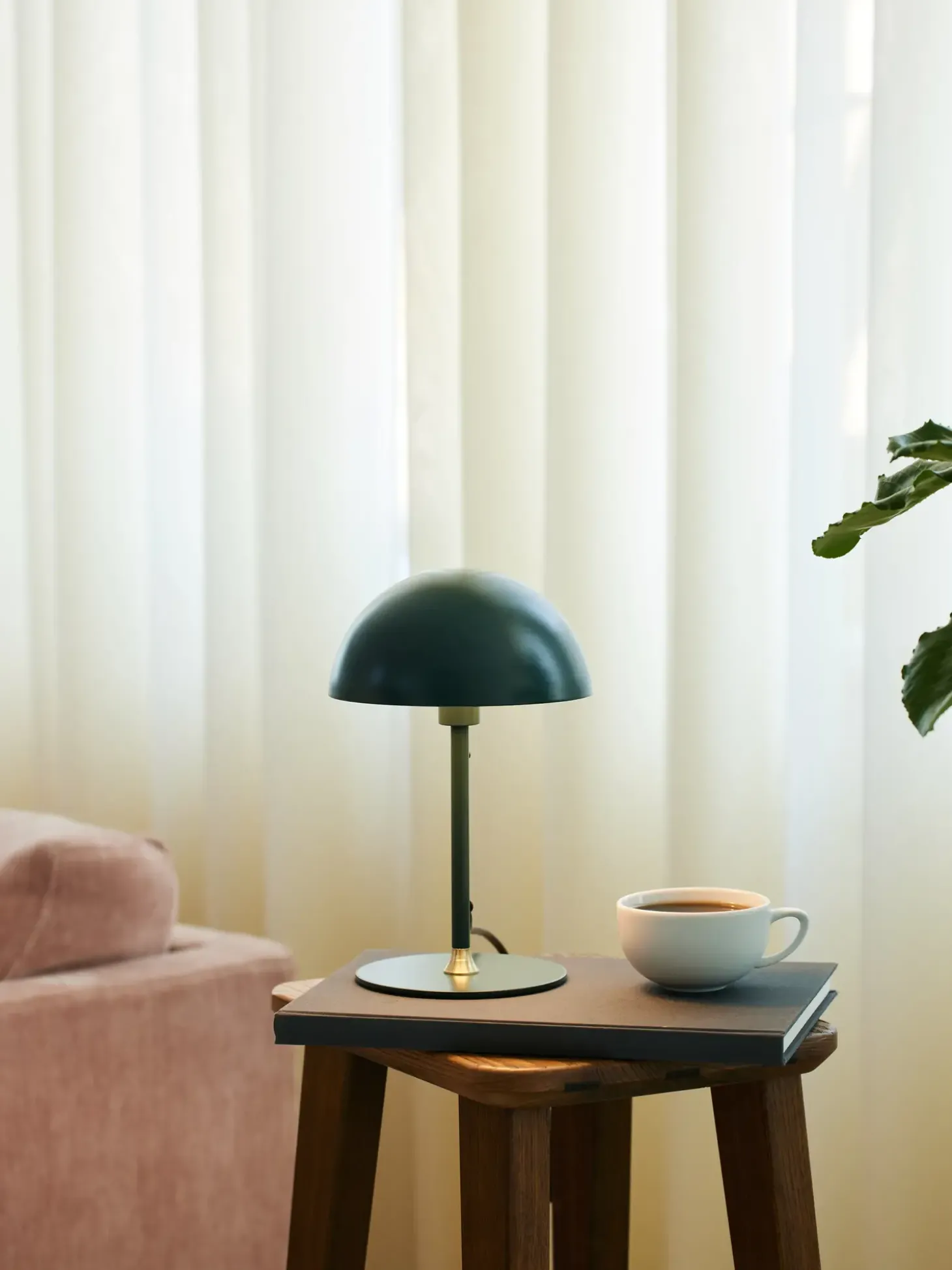 Halo Design Copenhagen - Bordlampe - Boogie - Mørk grøn