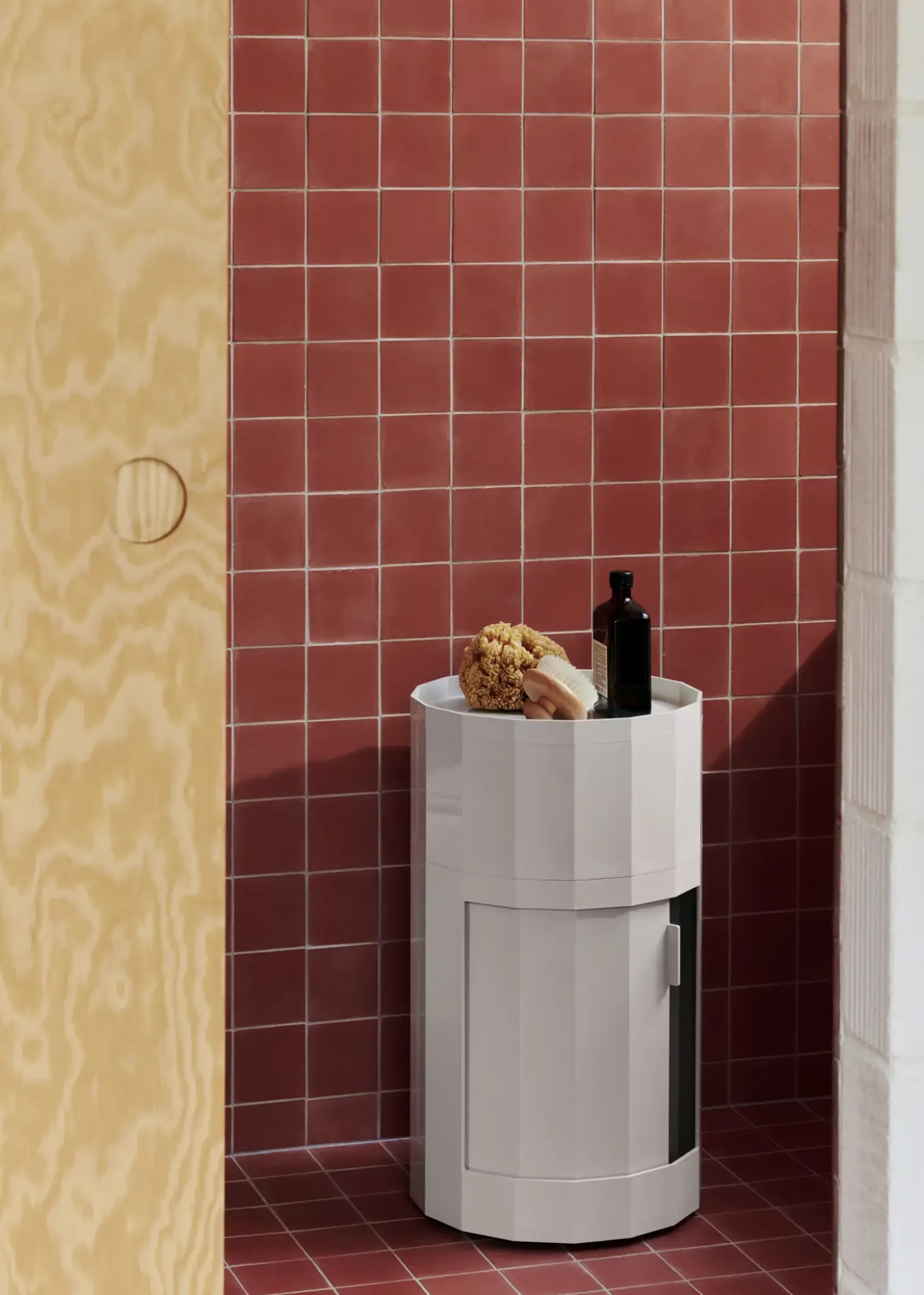 Hay - Facet Cabinet - Low - Anthracite - Sidebord med hjul - H49 cm