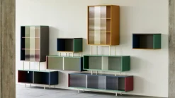 Hay - Reol til Gulv med Glaslåger - Colour Cabinet - Multi farve - Medium, B120 X D39 X H51 cm