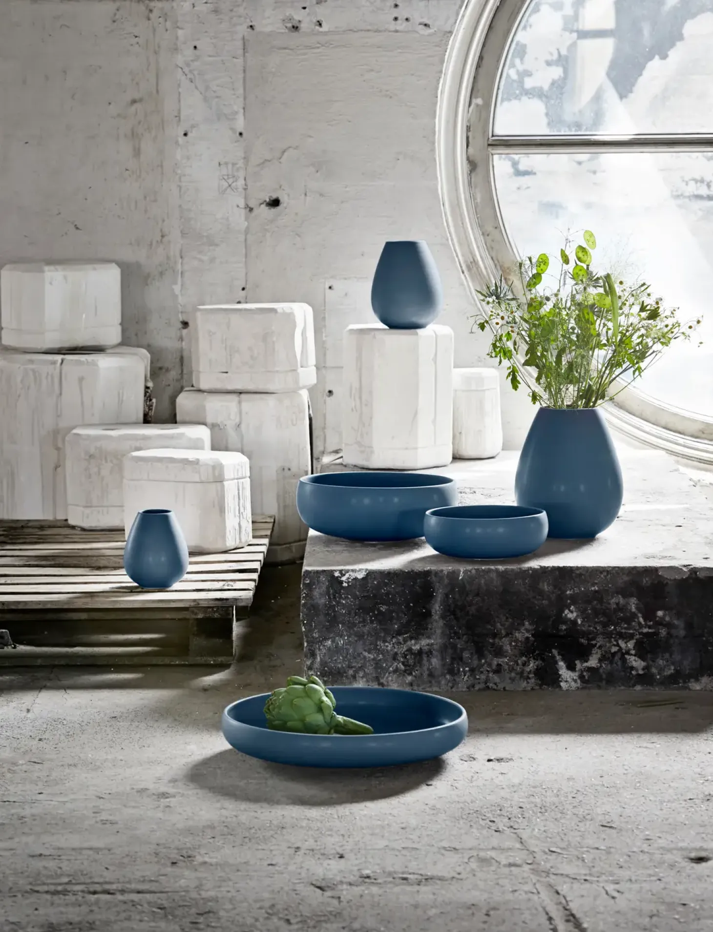 Knabstrup Keramik - Earth vase H 14 cm dusty blue