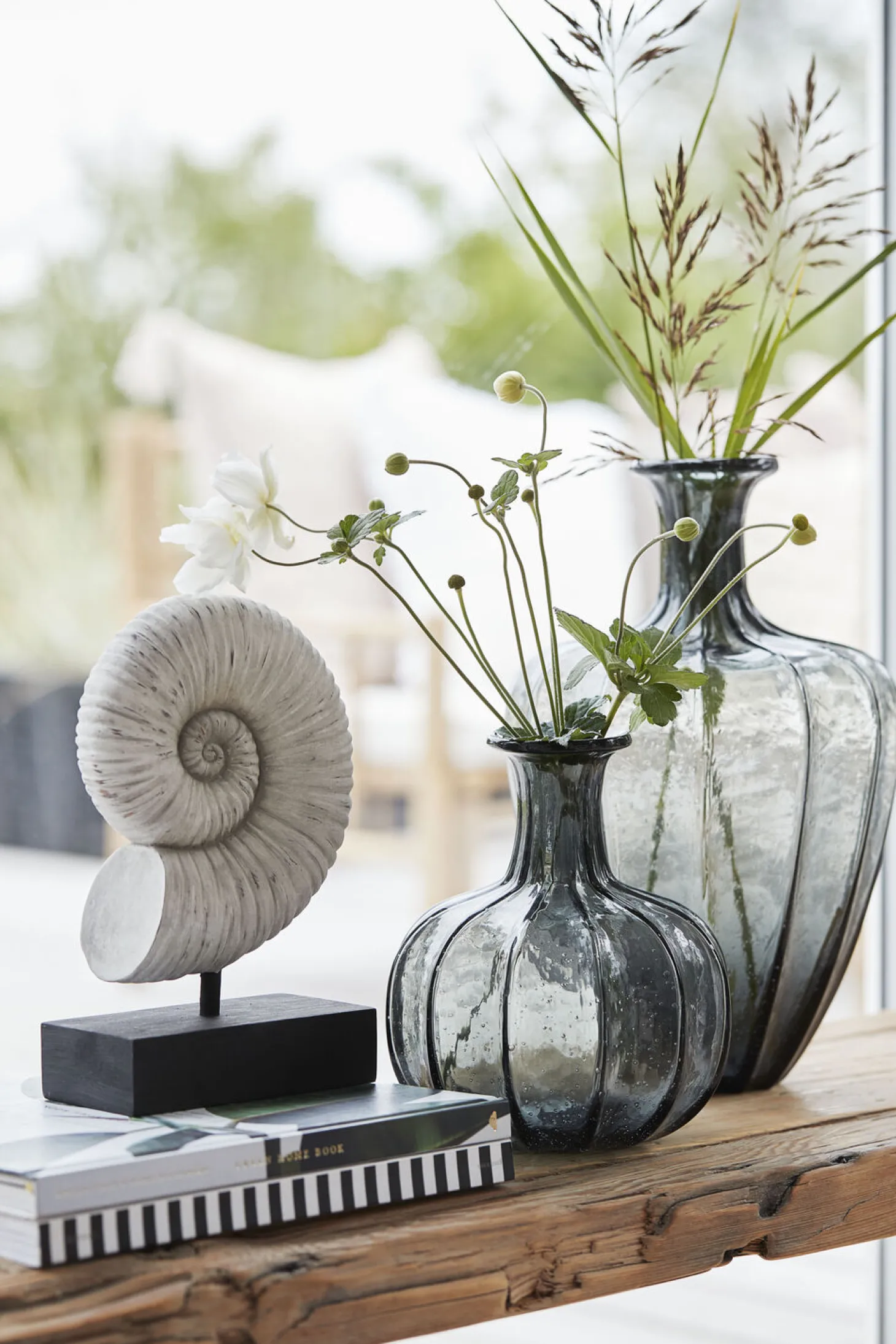Lene Bjerre - Miyanne vase H21 cm. røget grå