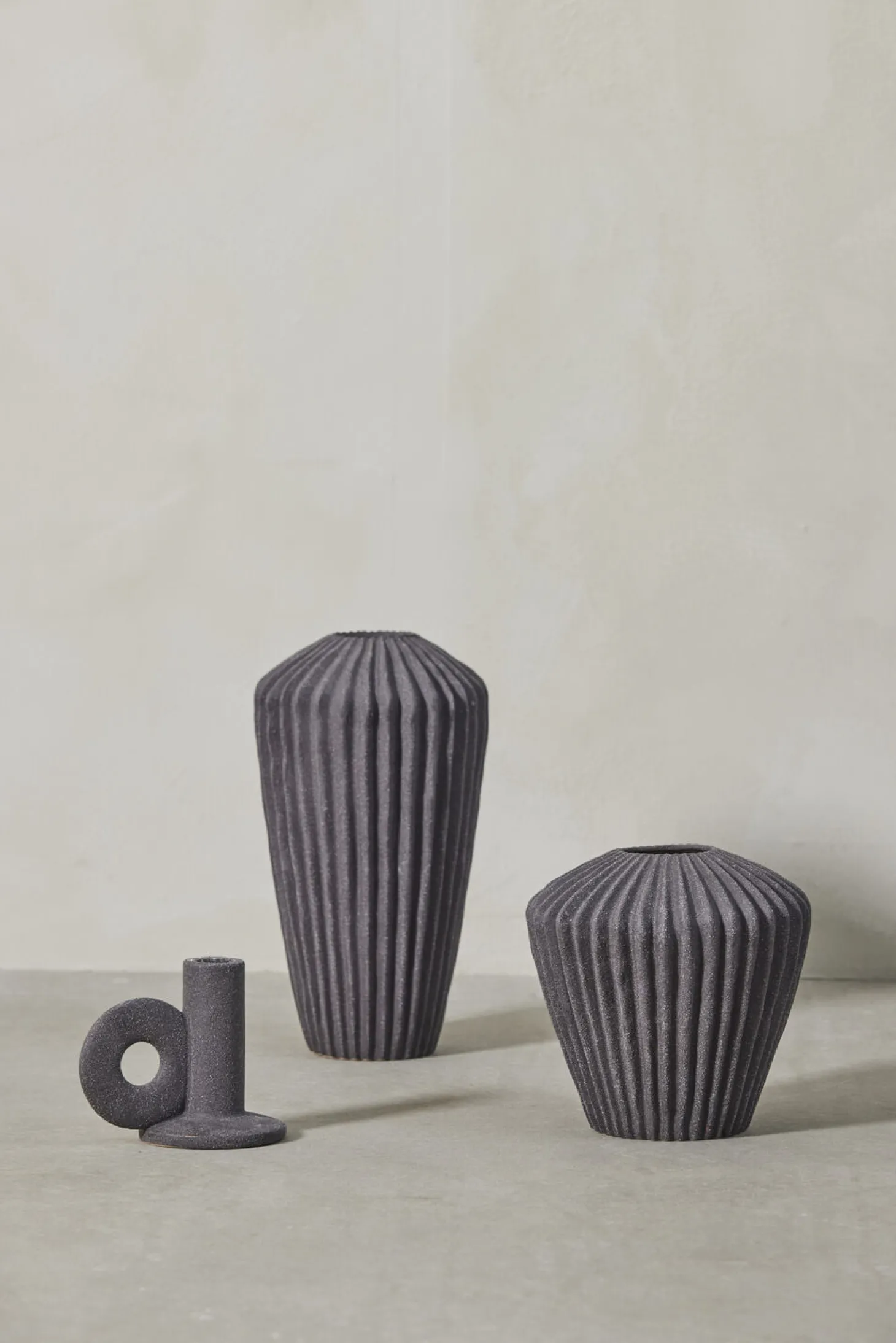 Lene Bjerre - Susia vase H26,5 cm. mørkegrå