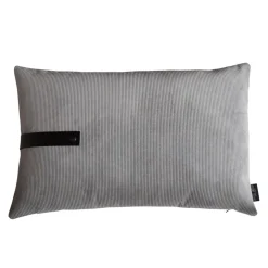 Louise Smærup - Pude Corduroy - Icecold Grey (40x60 cm)