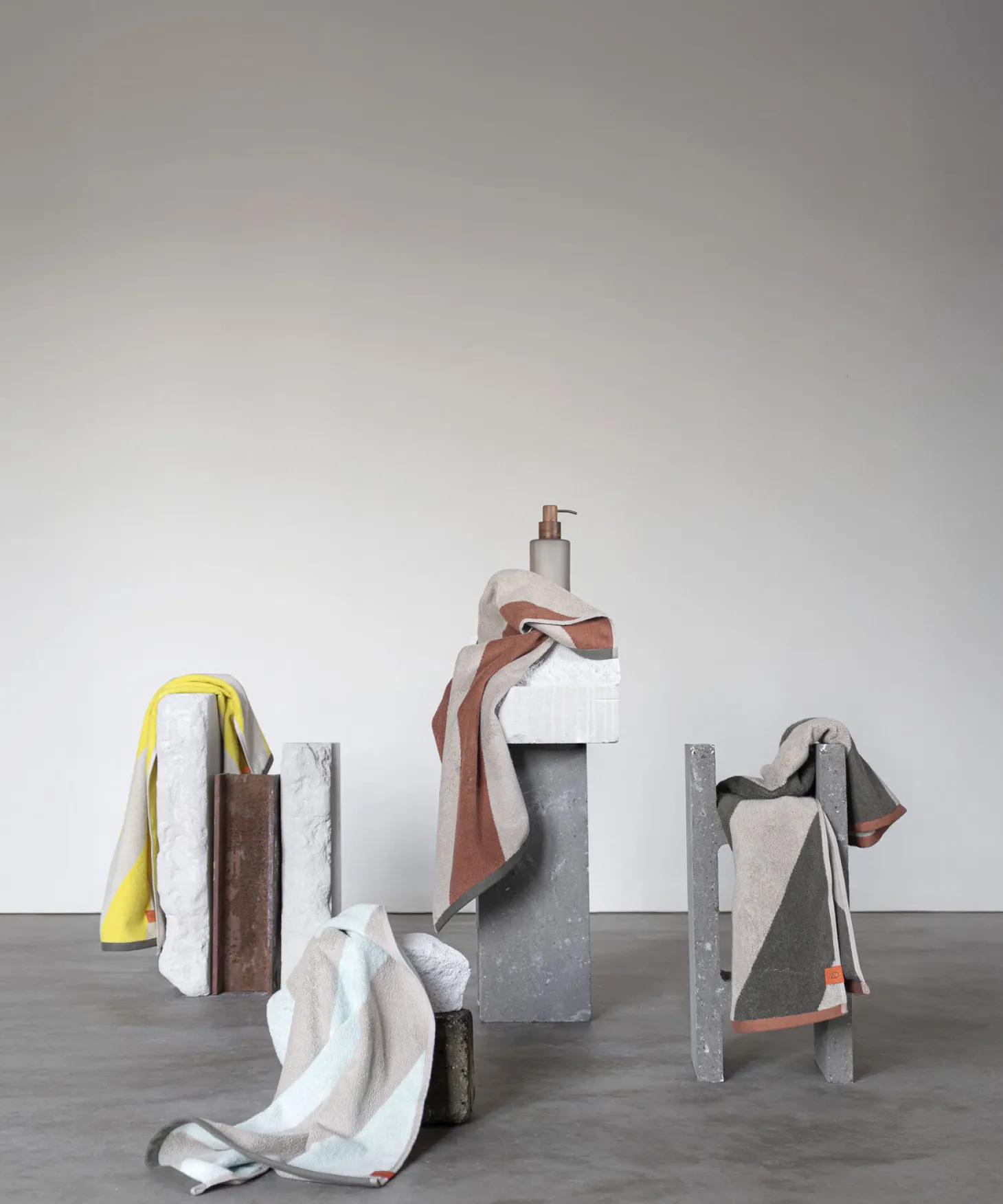 Mette Ditmer - DIAGONAL bath towel - Mint