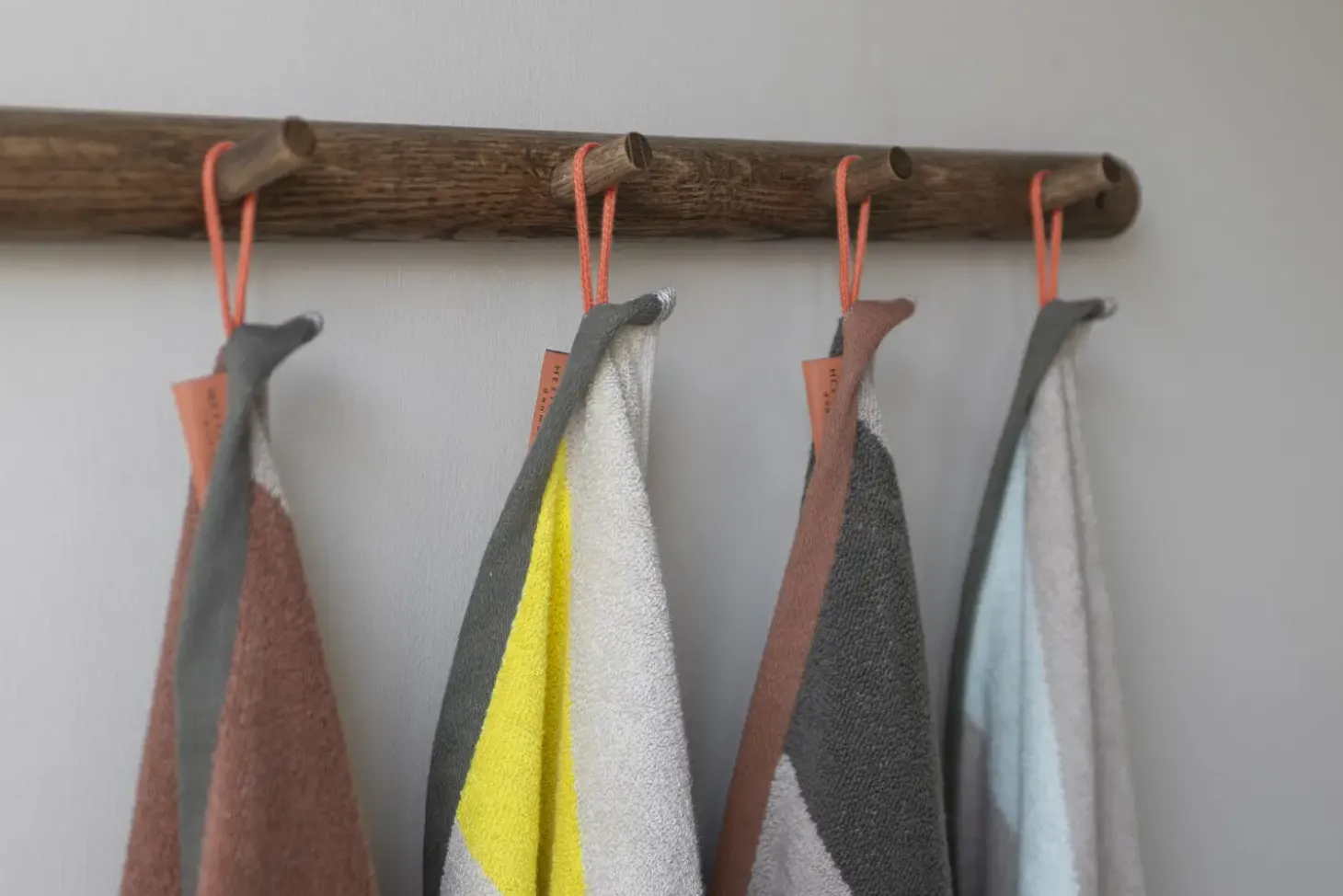 Mette Ditmer - DIAGONAL towel - Yellow