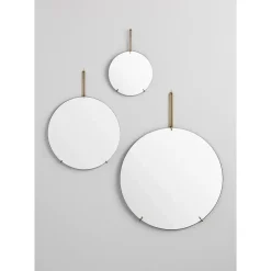 MOEBE - Wall Mirror Ø30 - Brass