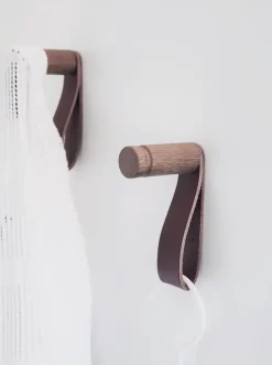 Nordic Function - More Hook (2 stk.) - Smoked Oak/Naturel Leather
