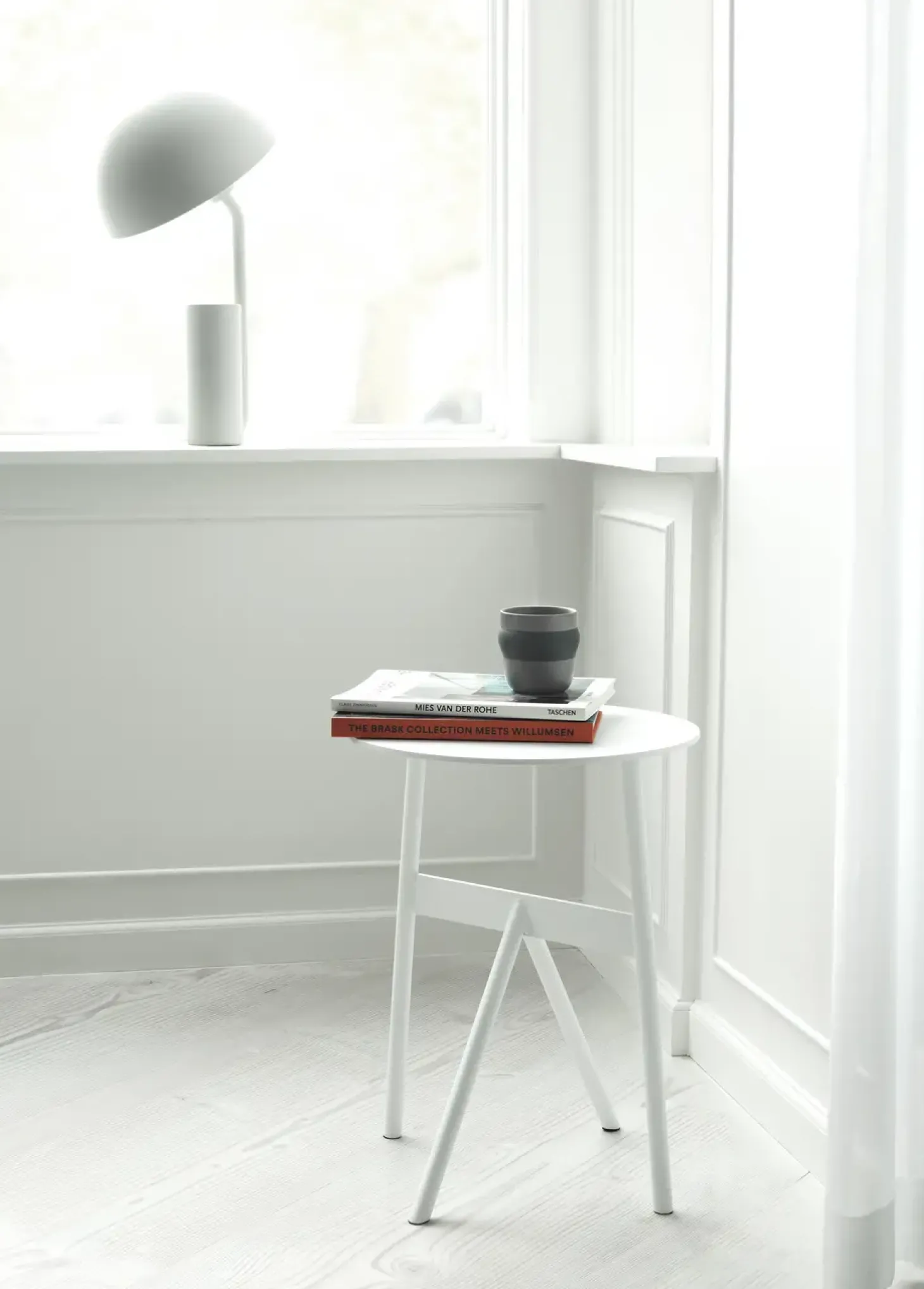 Normann Copenhagen - Cap Table Lamp EU