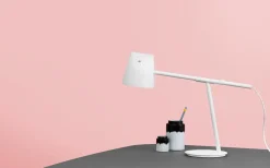 Normann Copenhagen - Momento bordlampe - Hvid