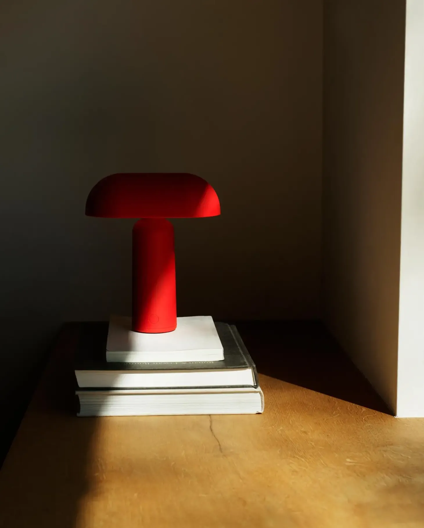Normann Copenhagen - Porta Bordlampe - rød