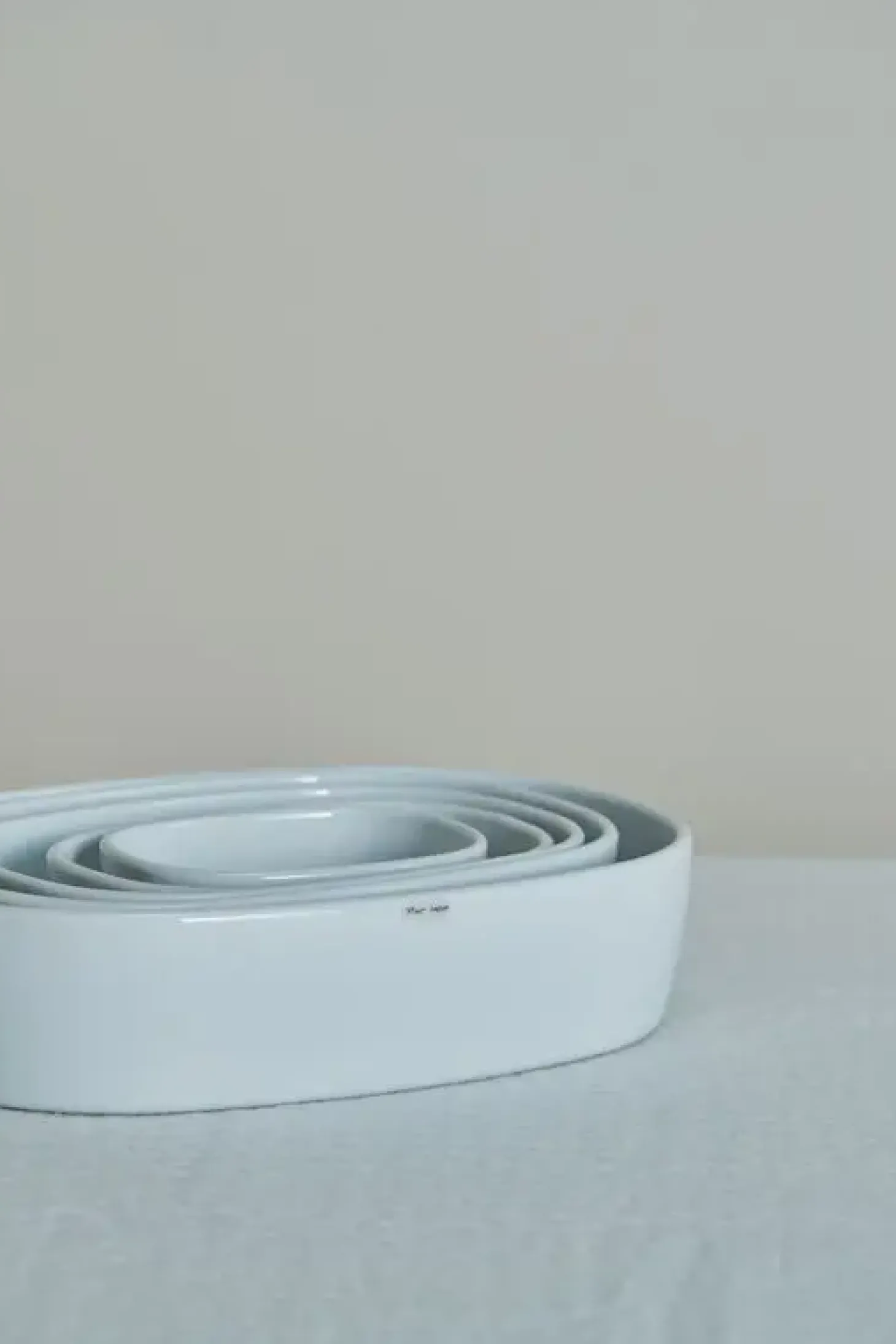 Piet Hein - Superellipsefad porcelain 15*20*5,5 cm - HVID HØJ