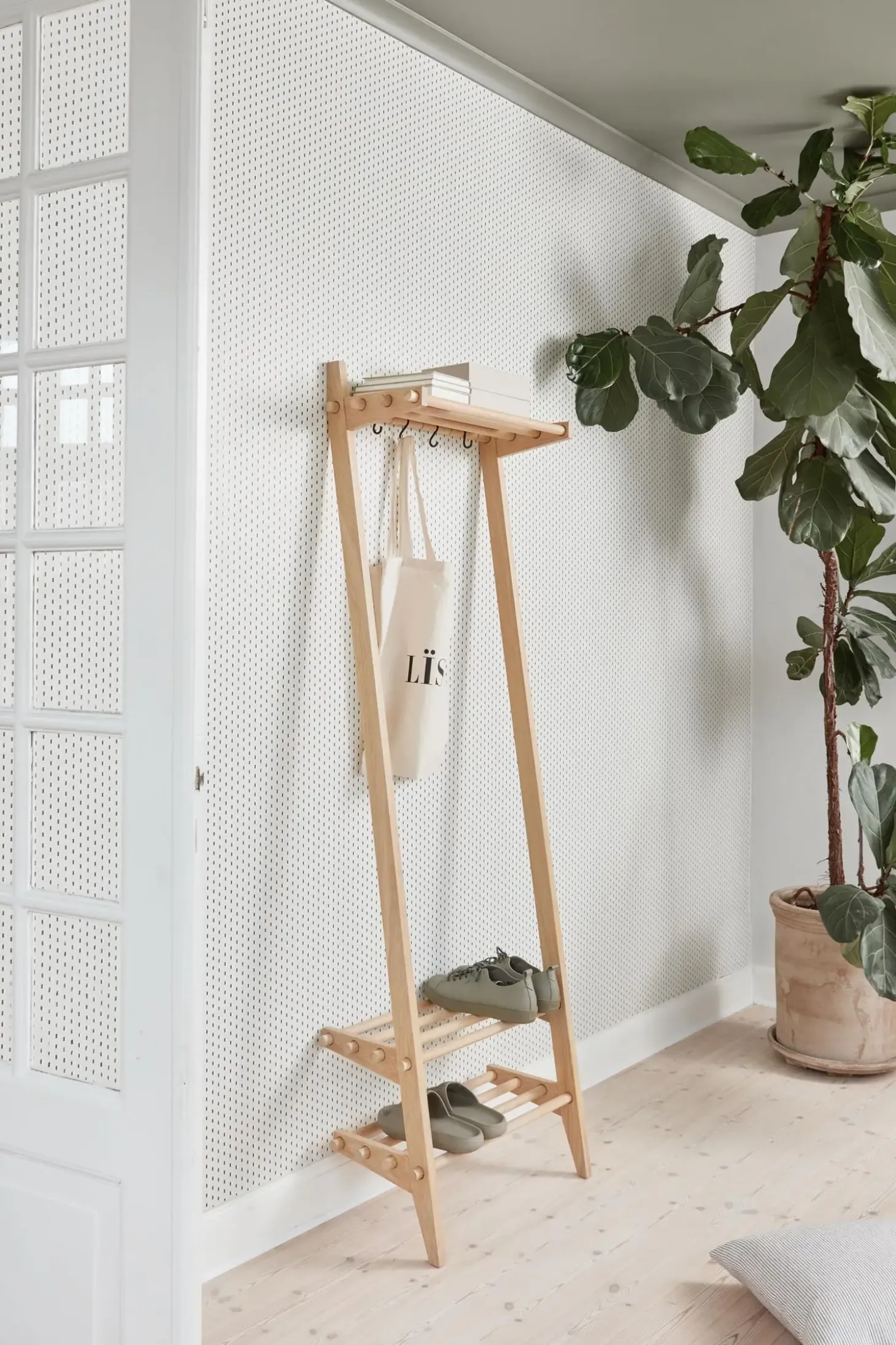 Roon & Rahn by We Do Wood - Solo Garderobe