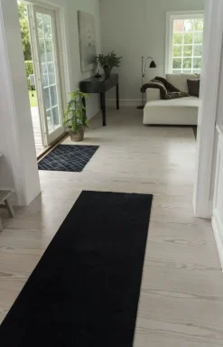Tica Copenhagen - Løber - Ensfarvet - Sort - 90x200 cm