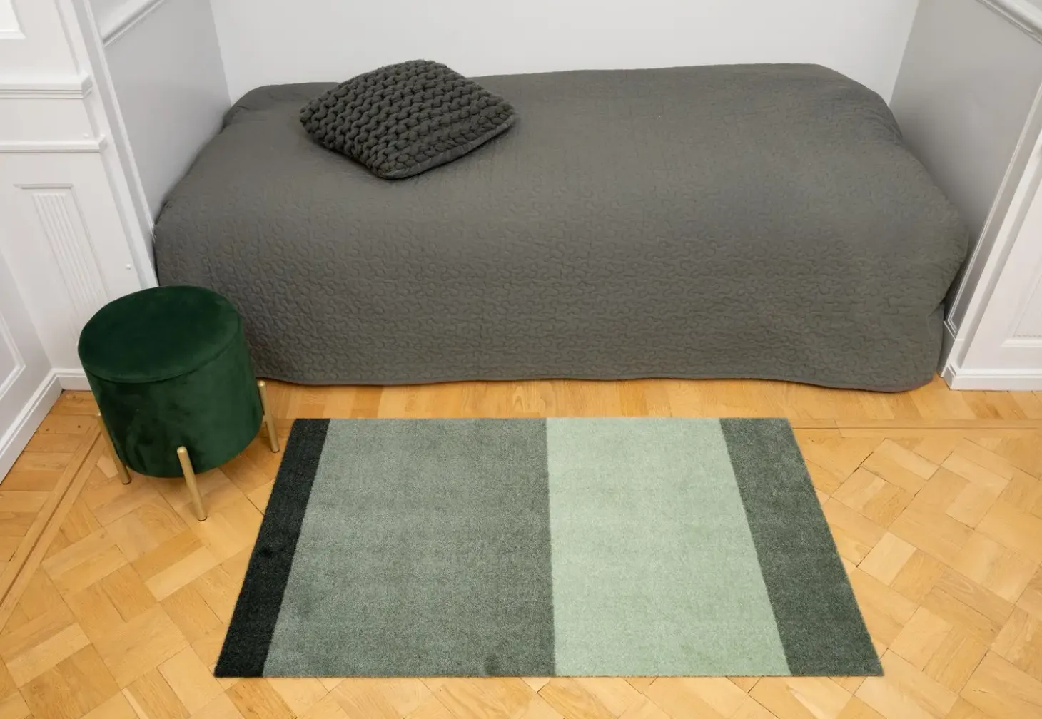 Tica Copenhagen - Smudsmåtte - Stripes Horizon - Lysegrøn/Støvet/Mørkegrøn - 90x130 cm