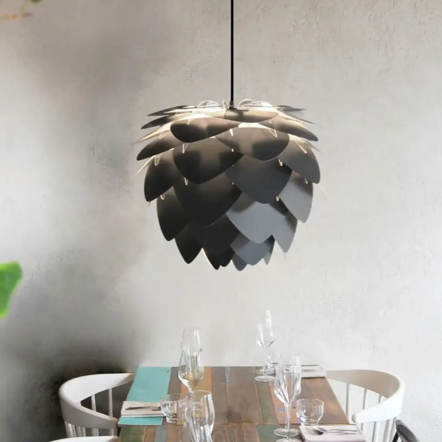 Umage - Lampeskærm - Aluvia Pendel - Anthracite grey - Medium Ø59 cm